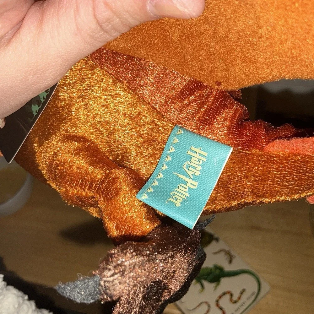 Harry Potter Fawkes Phoenix Plush Shiny long tail feathers with tags 10